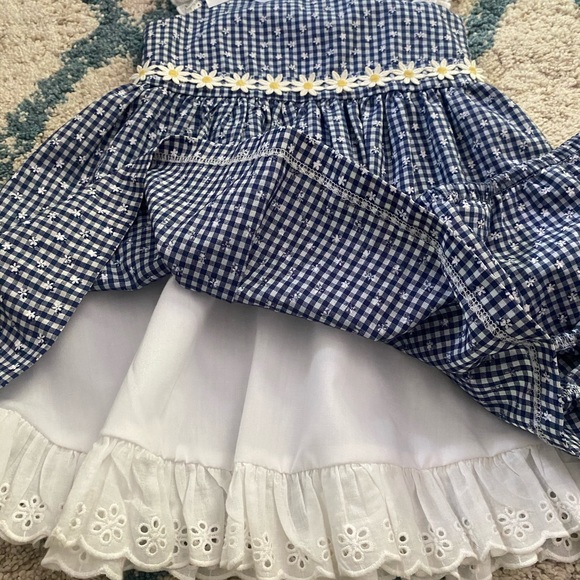 Summer dress - Picture 4 of 4